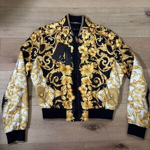 NWT Gucci Baroque Silk Bomber Jacket